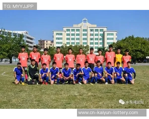 赞岐釜玉与福冈黄蜂的激烈对决展现足球魅力与团队精神